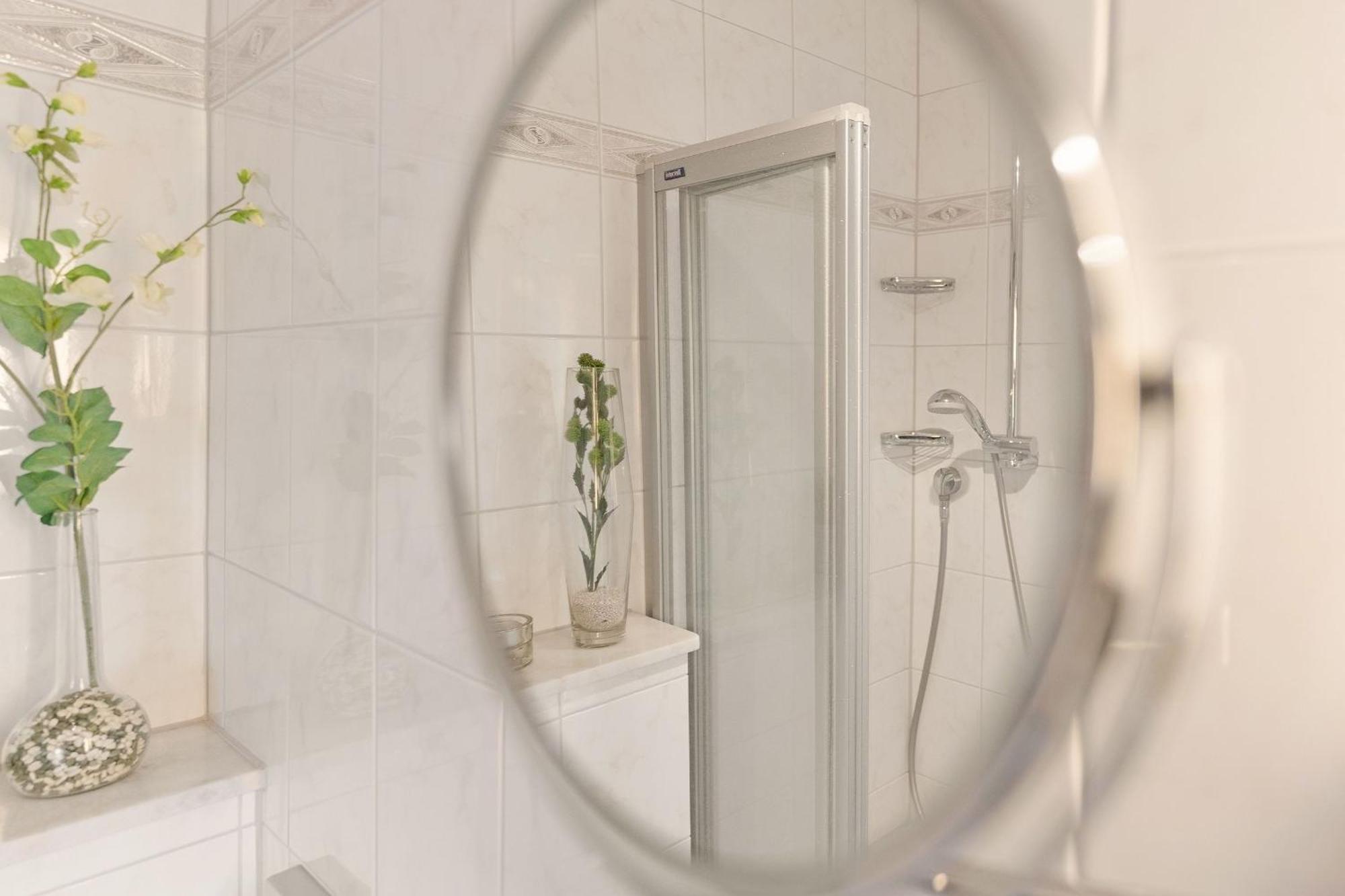 Haus Schwanensee Ploeni 12 Bosau Bagian luar foto